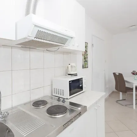 By The Sea Stomorska, Solta - 14960 *