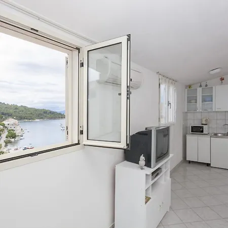Apartamento By The Sea Stomorska, Solta - 14960