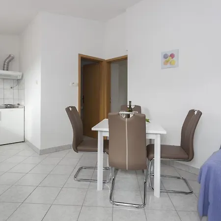 By The Sea Stomorska, Solta - 14960 *